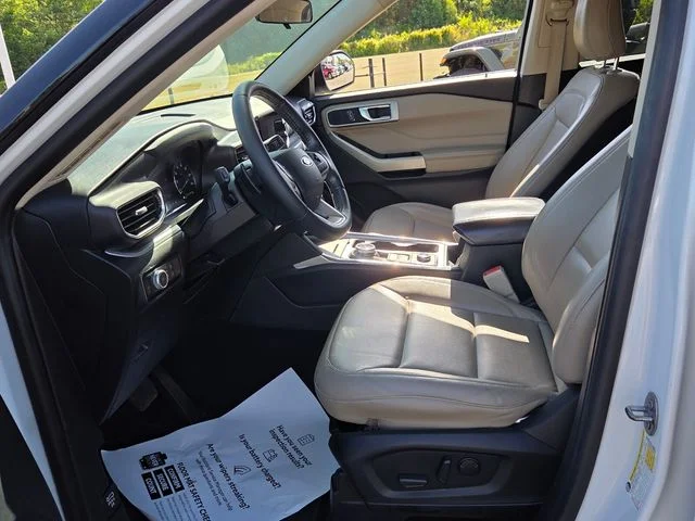 Used 2020 White Ford XLT image 5