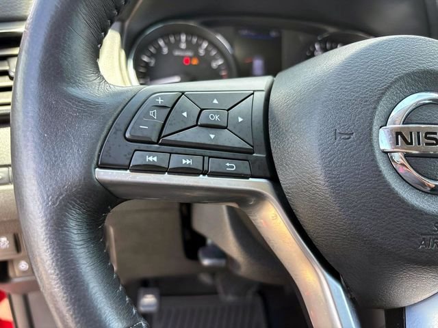 Used 2018 Red Nissan SV image 18