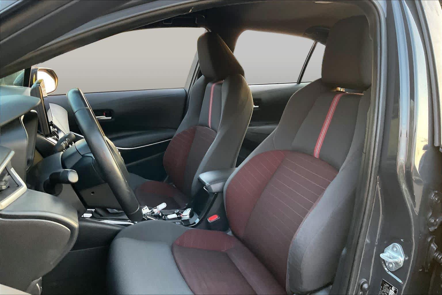 Used 2025 Underground Toyota SE image 8