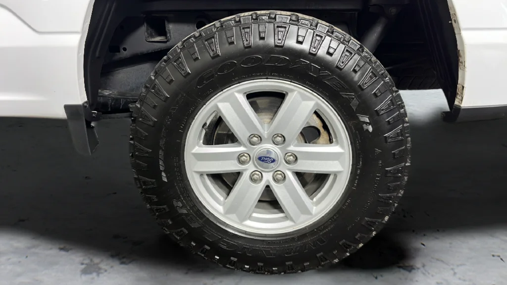 Used 2023 White Ford XLT image 39