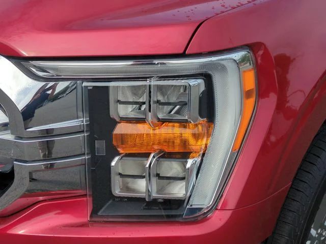 Used 2022 Red Ford XLT image 9