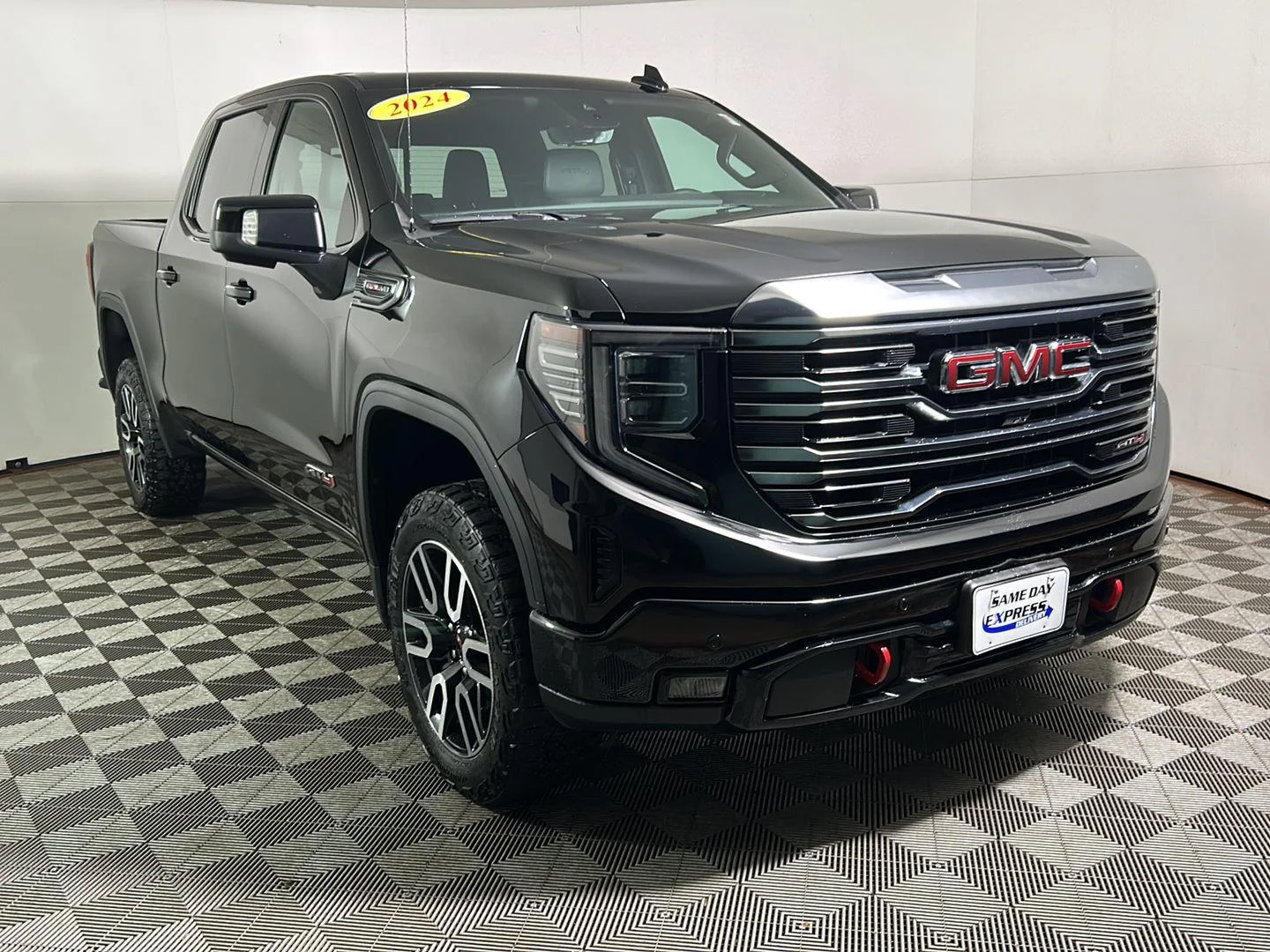 Used 2024 Onyx Black GMC AT4 image 4