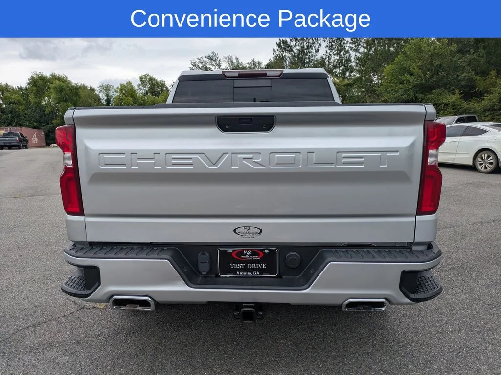 Used 2020 Silver Chevrolet RST image 5