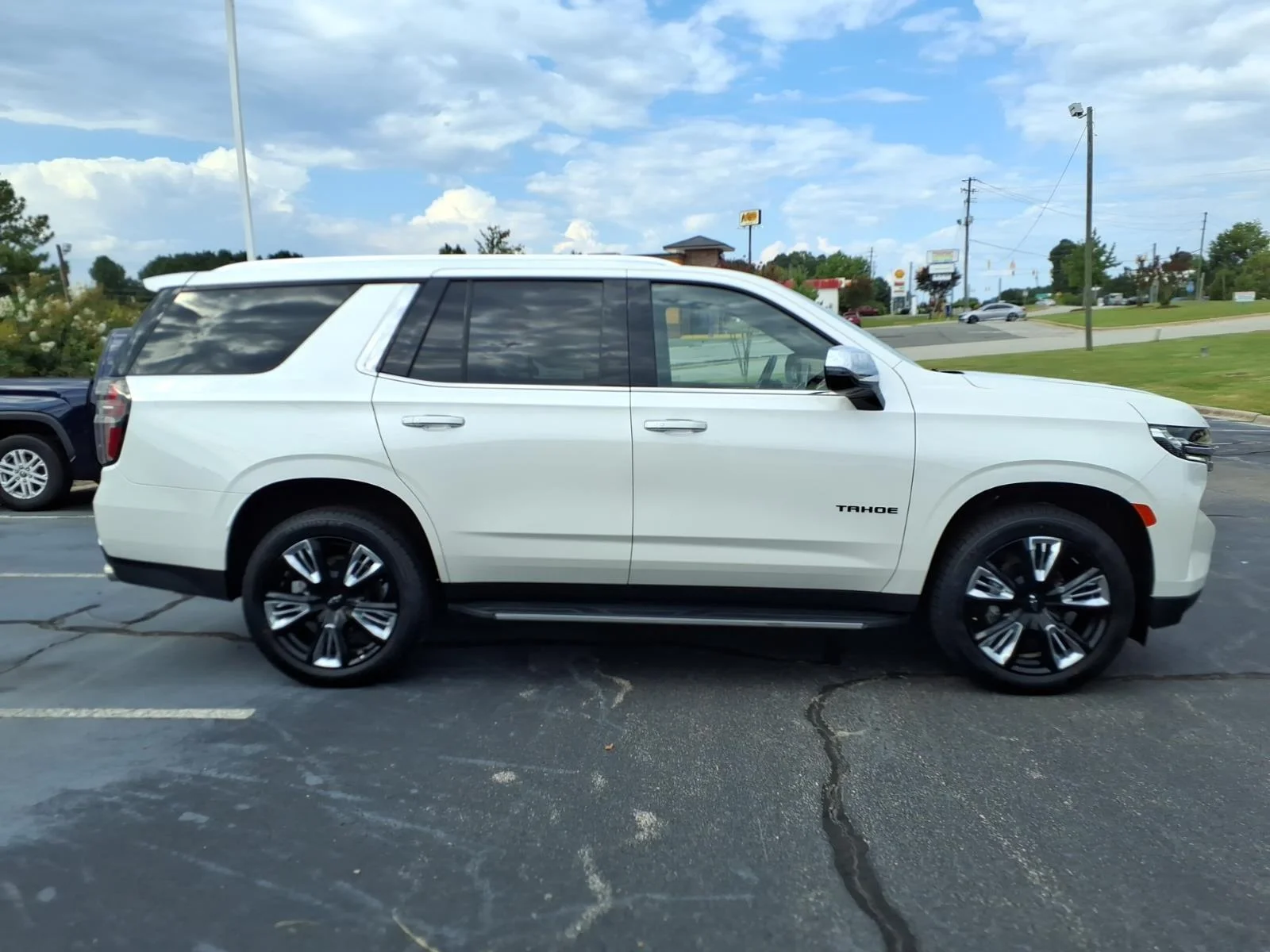 Used 2023 Summit White Chevrolet Premier image 16