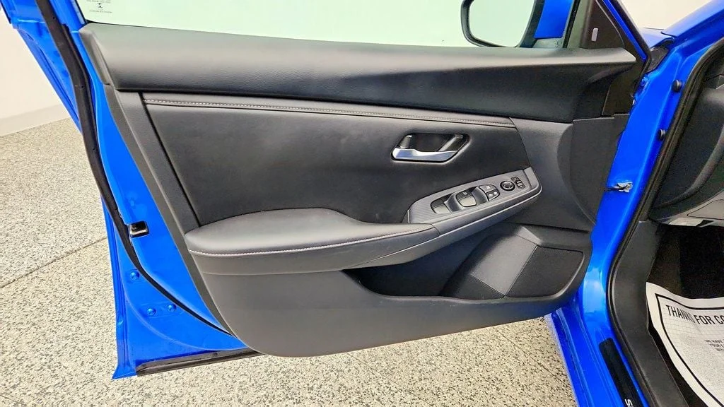 Used 2024 Electric Blue Metallic Nissan SV CVT image 10