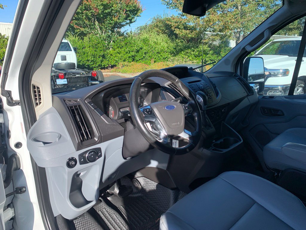 Used 2016 White Ford Base image 8