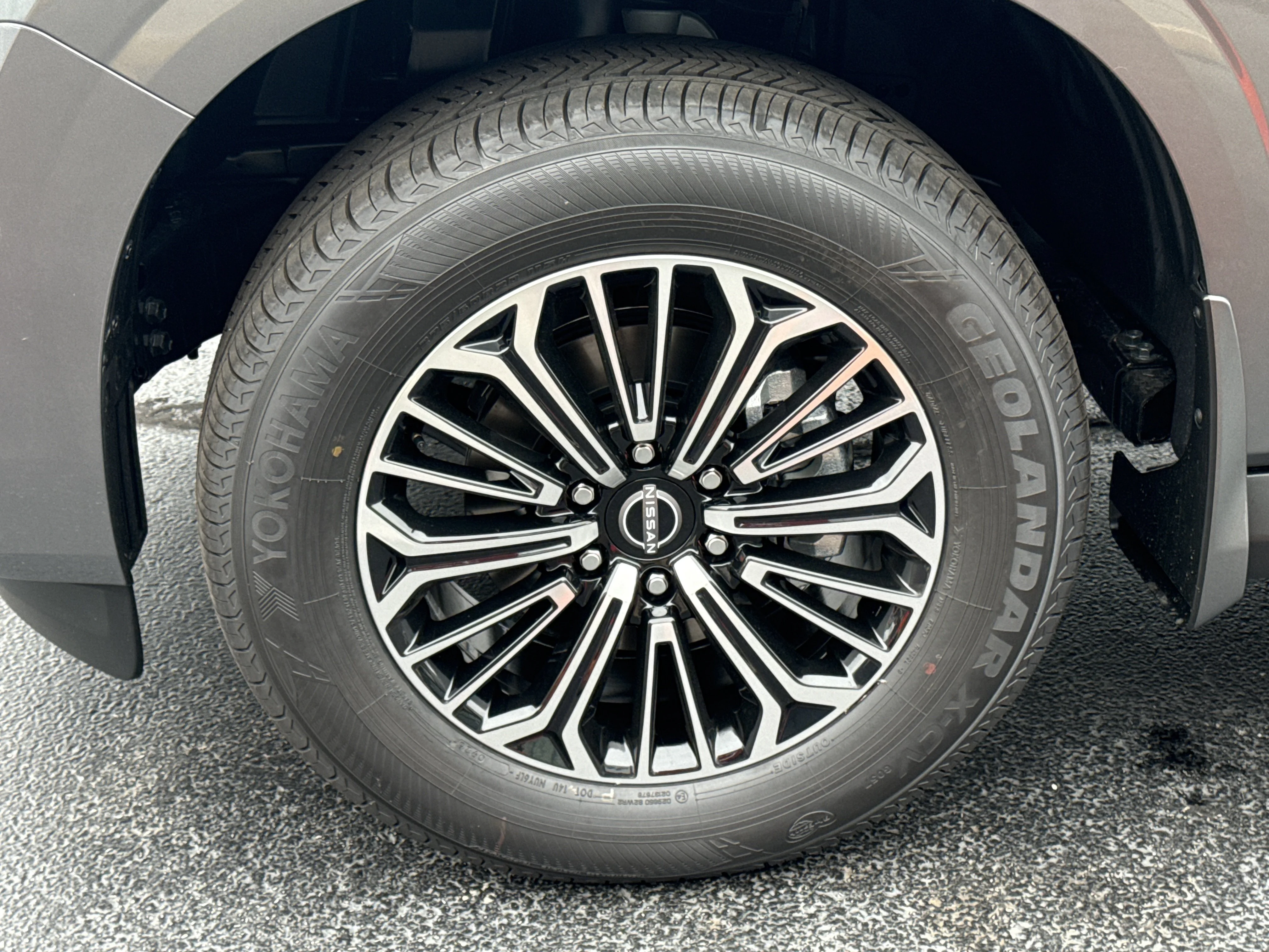 New 2026 Gun Metallic Nissan SL 4WD image 15