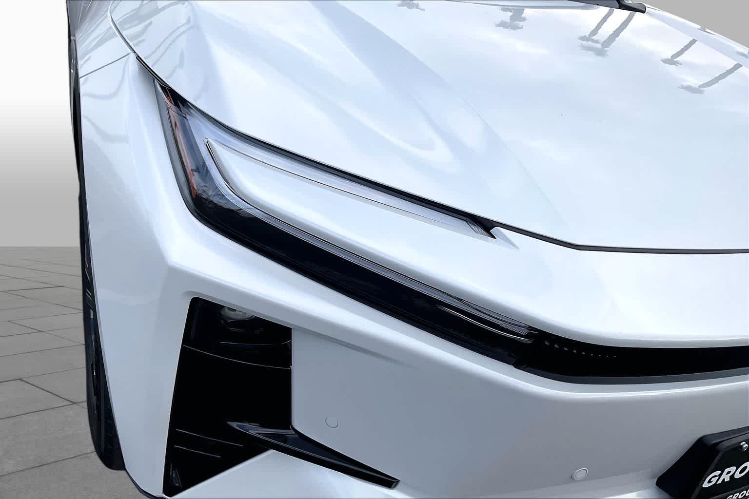 2026 Toyota C-HR SE - Photo 13