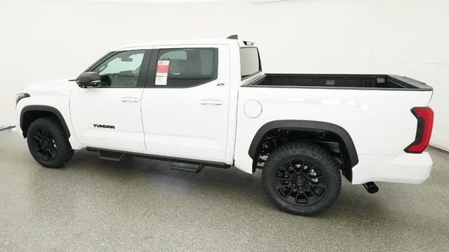 New 2026 Ice Cap Toyota SR5 image 7