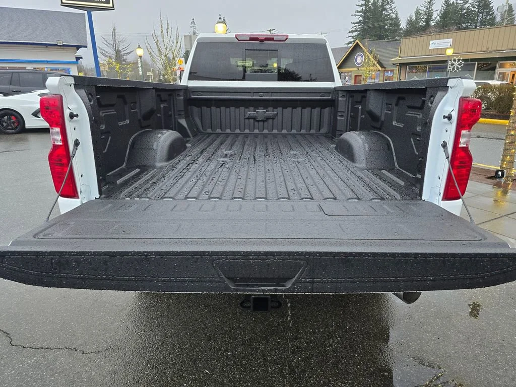 2026 Chevrolet Silverado 3500 HD LT - Photo 15