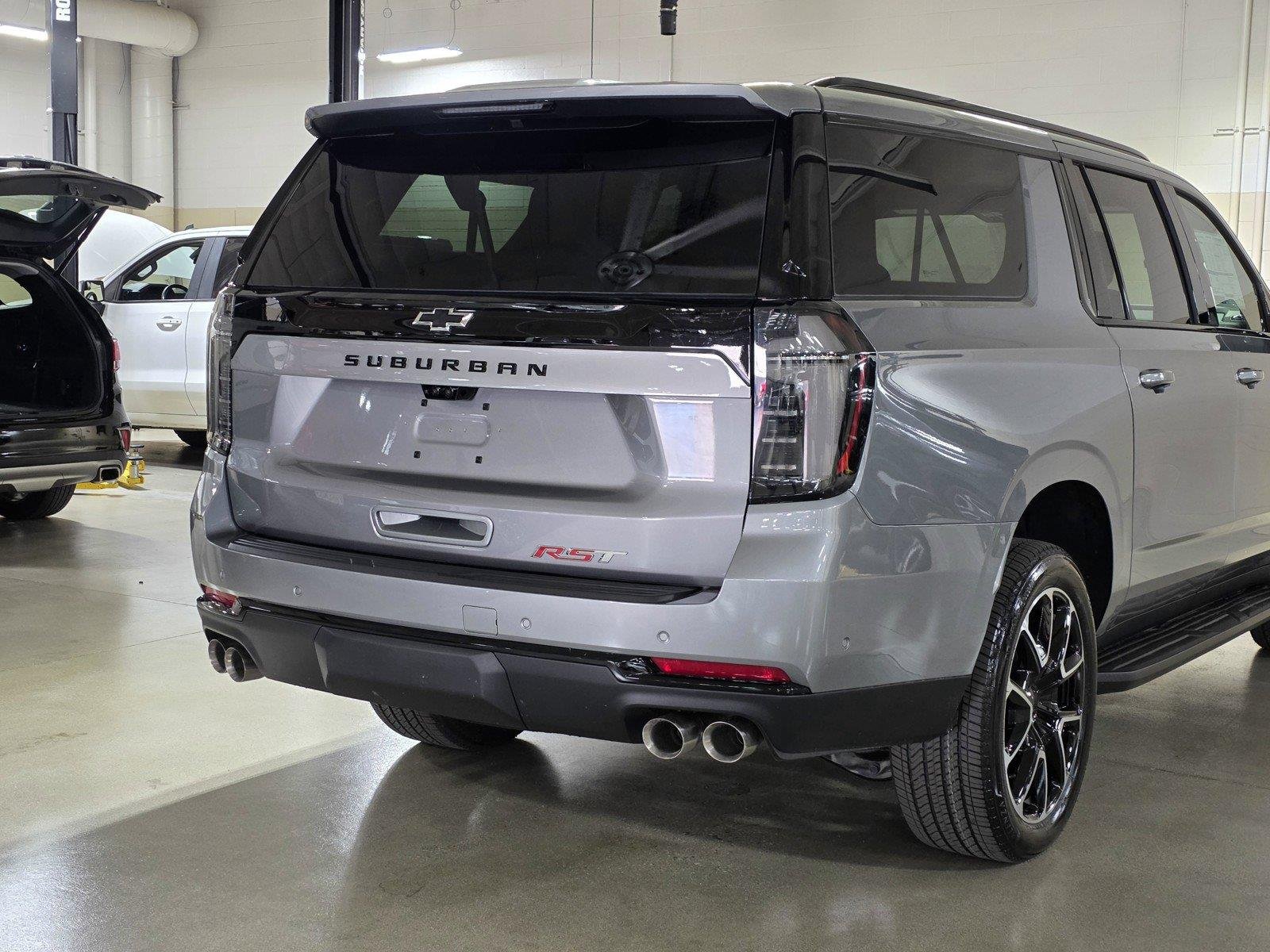 2027 Chevrolet Suburban RST - Photo 11