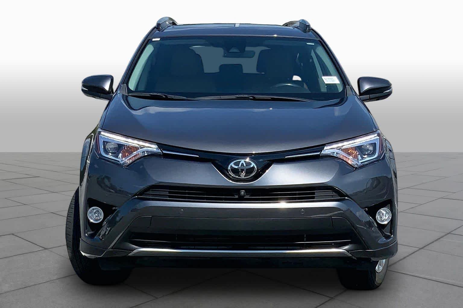 Used 2017 Magnetic Gray Metallic Toyota Platinum image 4