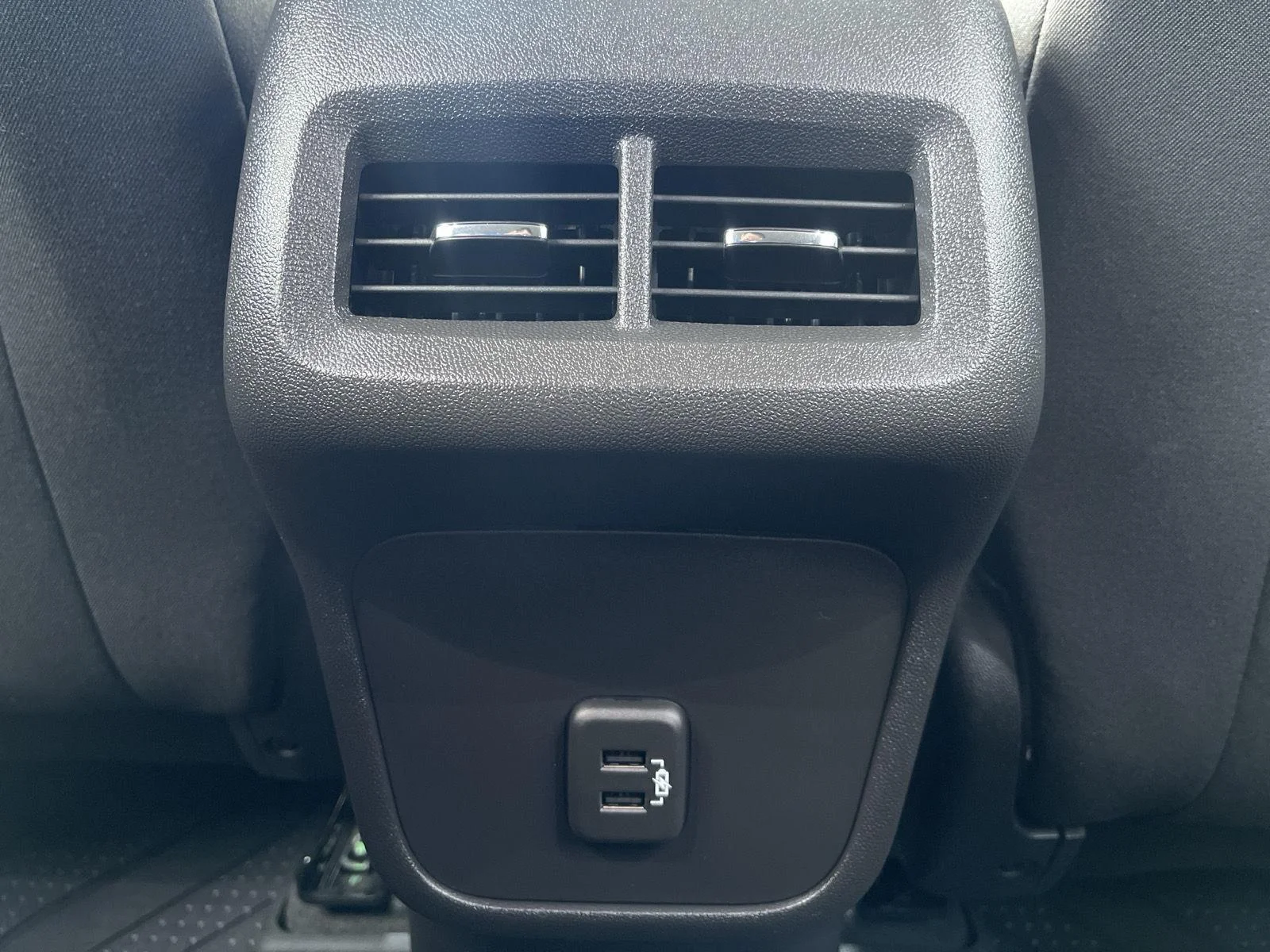 Used 2024 Summit White Chevrolet LT image 36