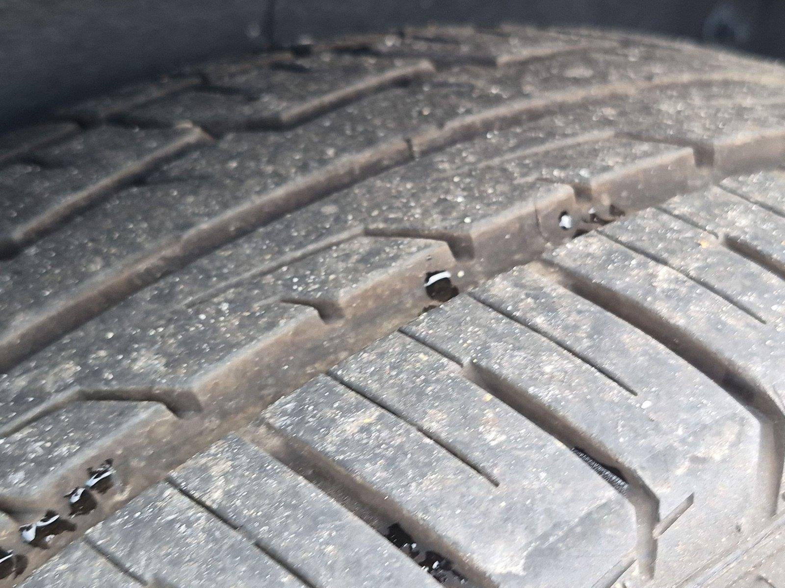 Used 2024 Baltic Gray Metallic Clearcoat Jeep Series II image 13
