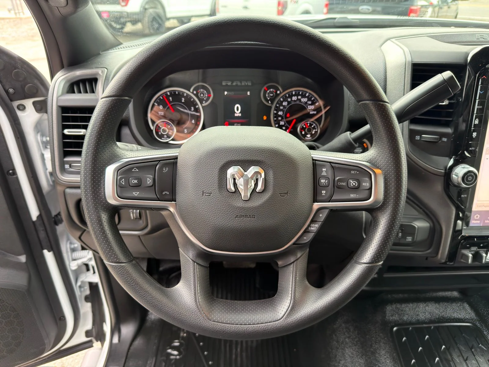 New 2026 Bright White Clearcoat RAM Tradesman image 18