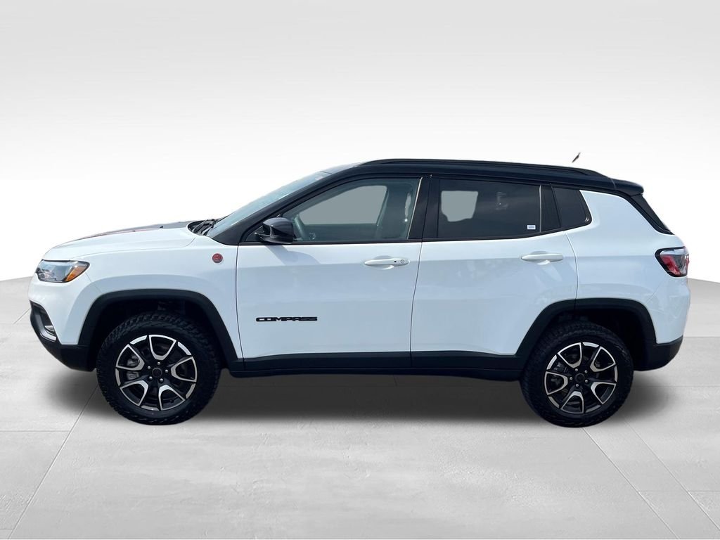 Used 2025 Bright White Clearcoat Jeep Trailhawk image 2