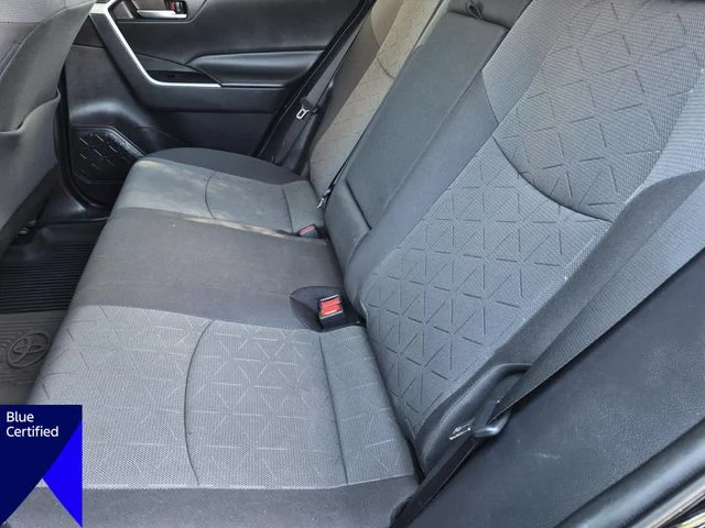 Used 2020 Black Toyota XLE image 29
