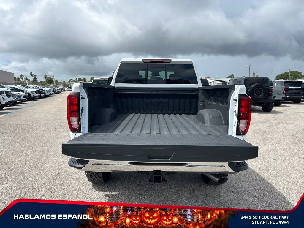 Certified Used 2026 Summit White GMC SLE image 16