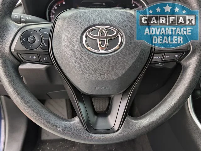 2023 Toyota RAV4 XLE - Photo 5