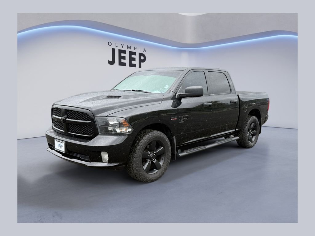 2019 RAM 1500 Classic Express Crew Cab 4x4 5'7's photo