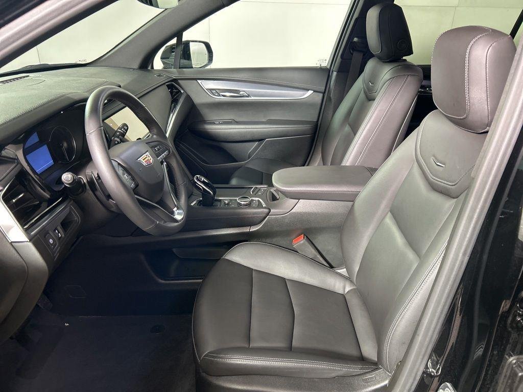 Used 2024 Black Metallic Cadillac Luxury image 15
