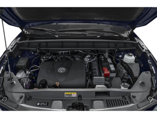Used 2022 Pearl Toyota XLE image 12
