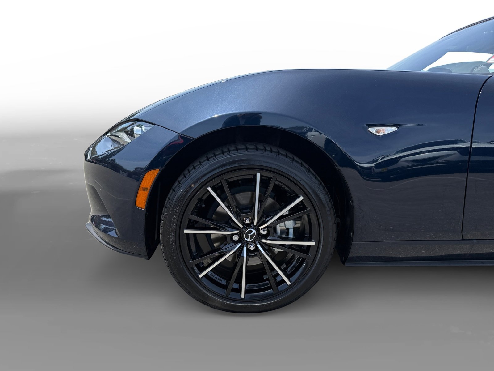 Certified Used 2025 Crystal Blue Mazda Grand Touring image 9