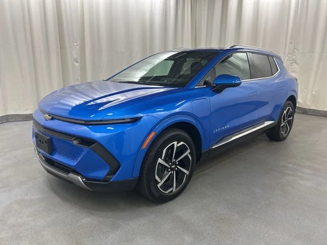 Used 2024 Blue Chevrolet LT image 2