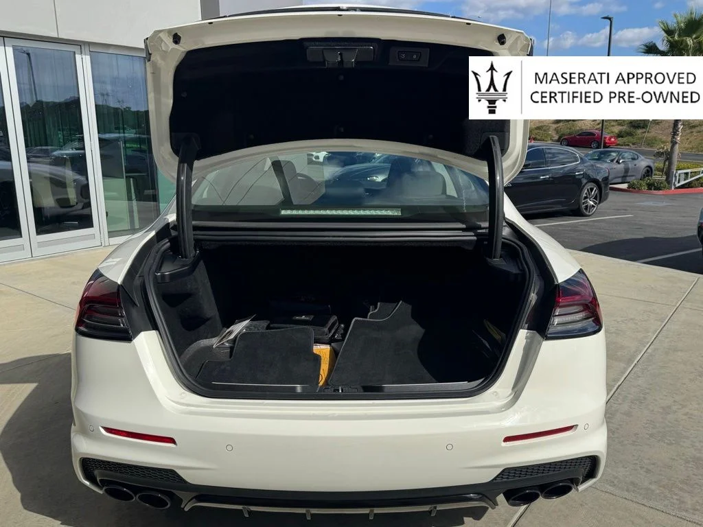 Certified Used 2022 Bianco Maserati Modena image 11
