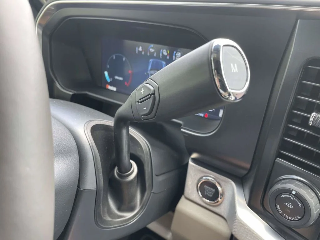 New 2026 White Ford Platinum image 17