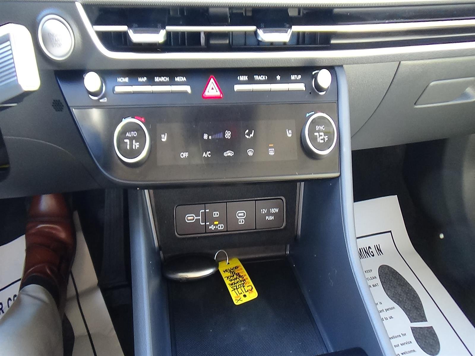 Used 2025 Abyss Black Pearl (a2b) Hyundai SEL image 27
