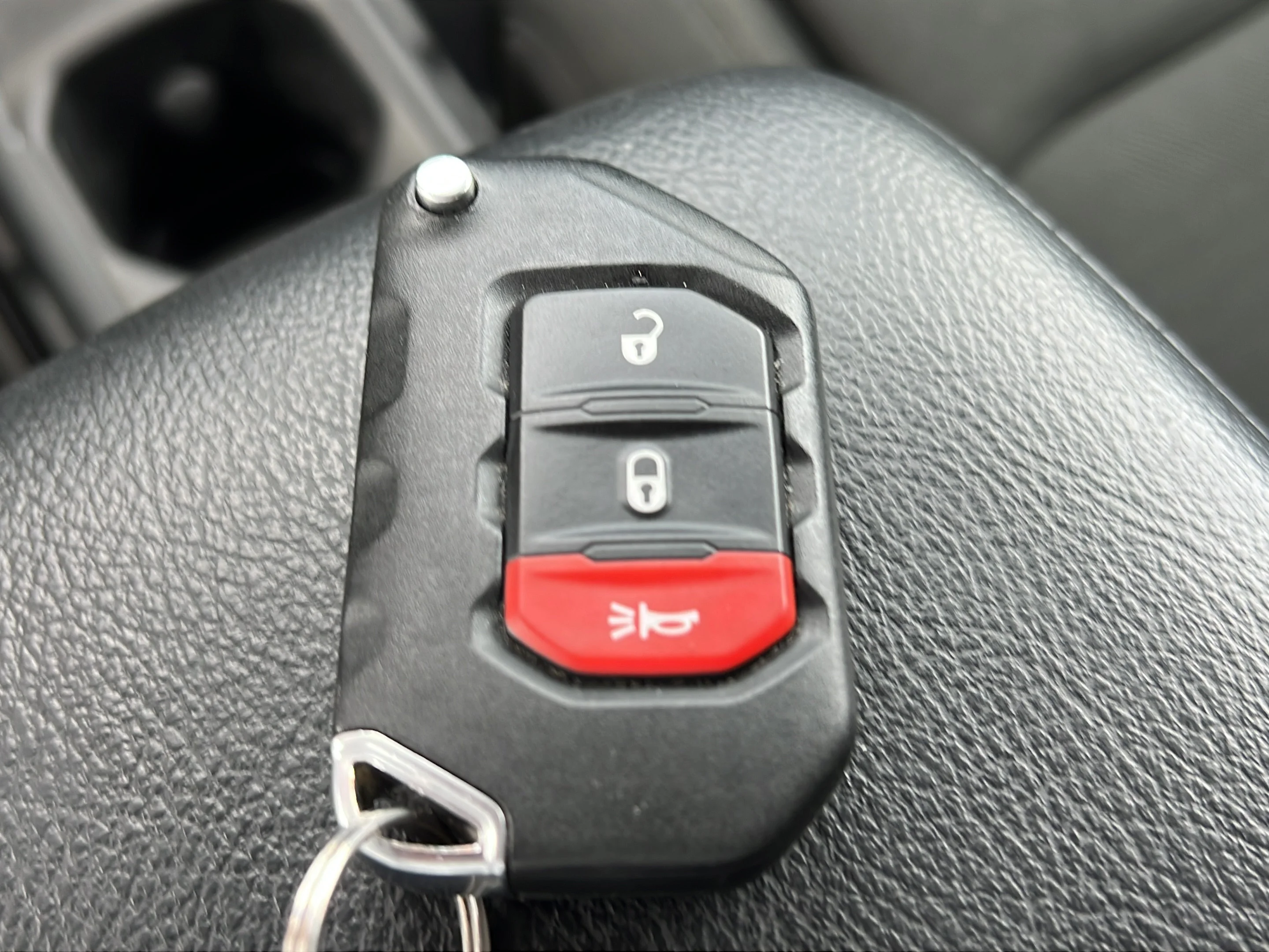 Used 2021 Snazzberry Pearlcoat Jeep Unlimited Sport S image 27