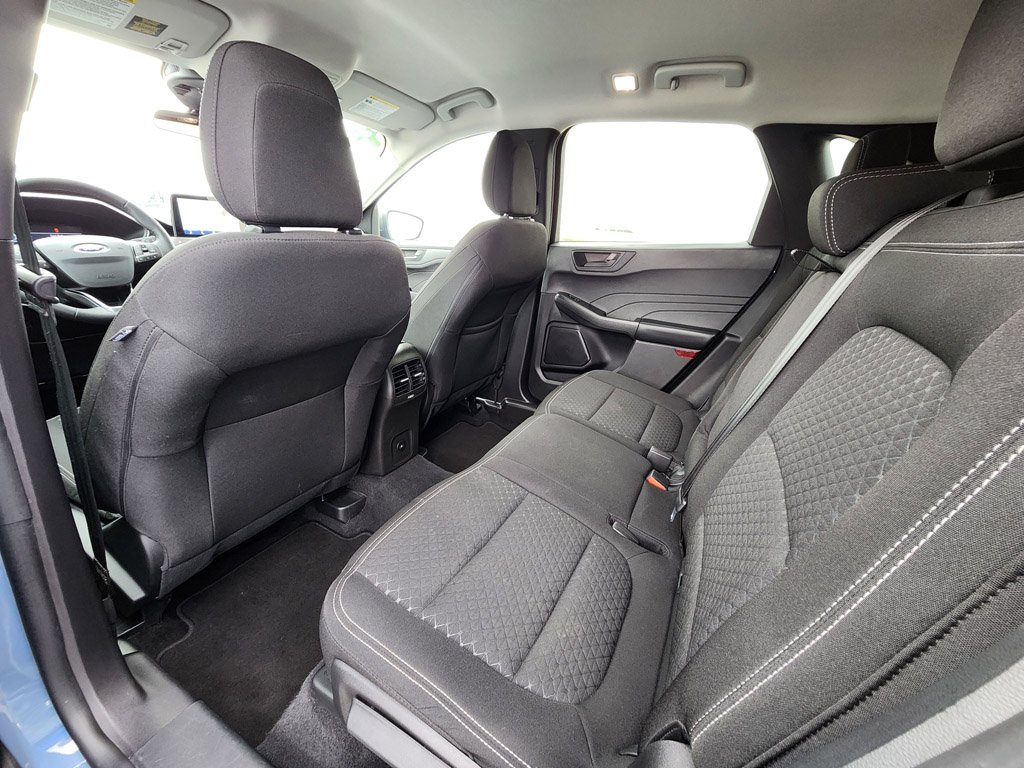 Used 2023 Vapor Blue Metallic Ford Active image 14