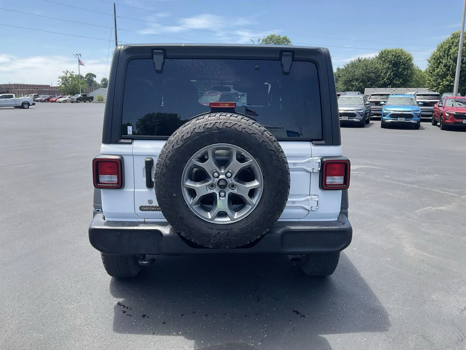 Used 2020 Bright White Clearcoat Jeep Freedom image 7