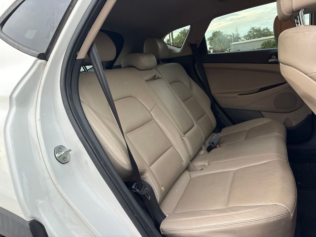 2017 Hyundai Tucson SE Plus - Photo 13