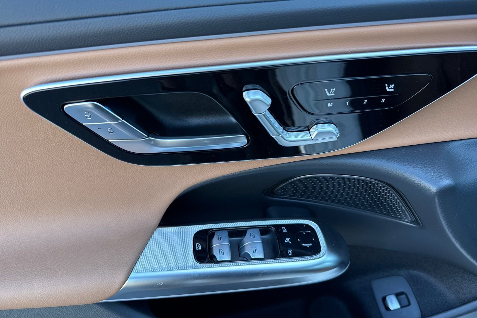 New 2026 Polar White Mercedes-Benz E 350 image 22