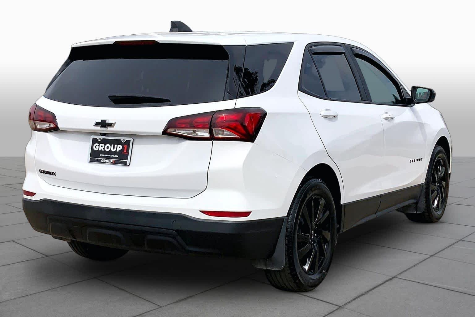 Used 2023 Summit White Chevrolet LS image 13