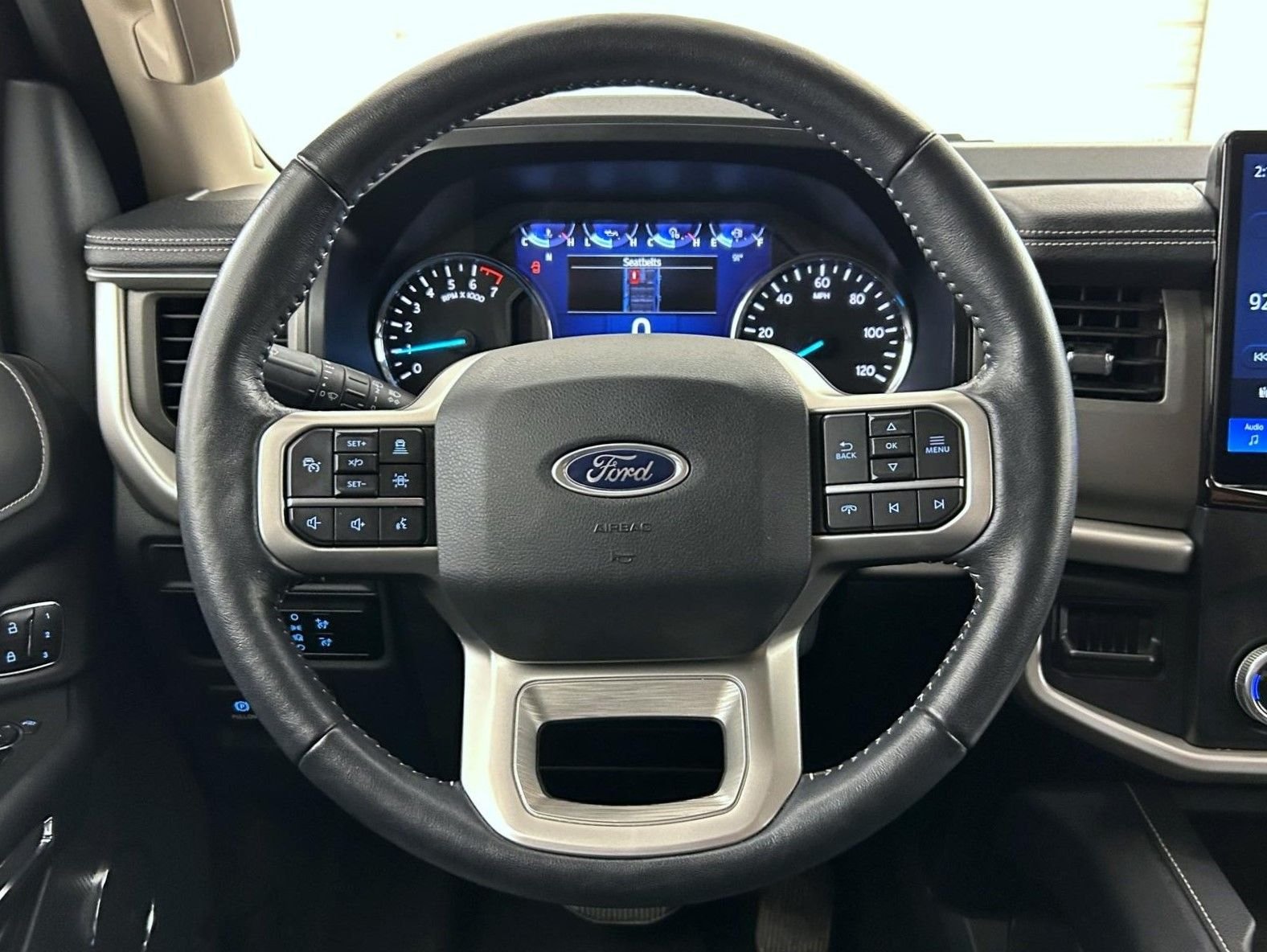 Used 2023 White Ford XLT image 11