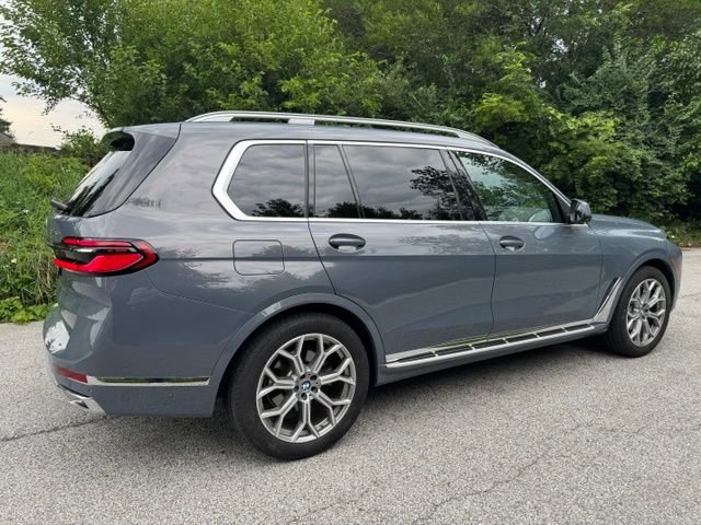 Used 2025 Copper Metallic BMW xDrive40i image 5
