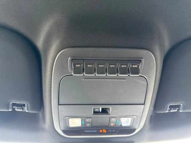 New 2026 Carbonized Gray Metallic Ford Tremor image 33