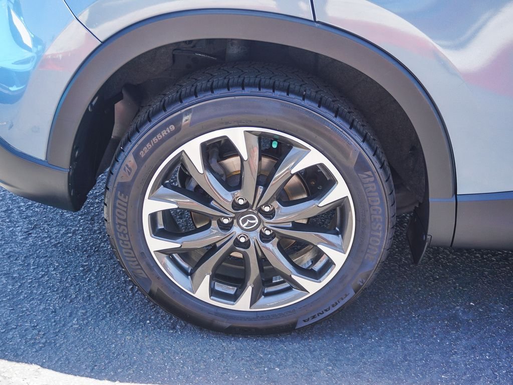 Used 2016 Blue Mazda Grand Touring image 10
