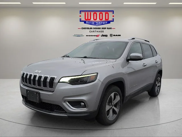 Used 2019 Billet Silver Metallic Clearcoat Jeep Limited image 7
