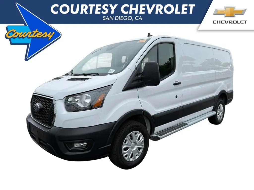 Used 2025 White Ford T250 image 1