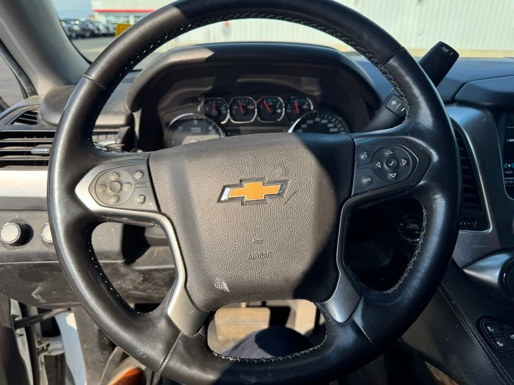 Used 2020 Summit White Chevrolet Premier image 18