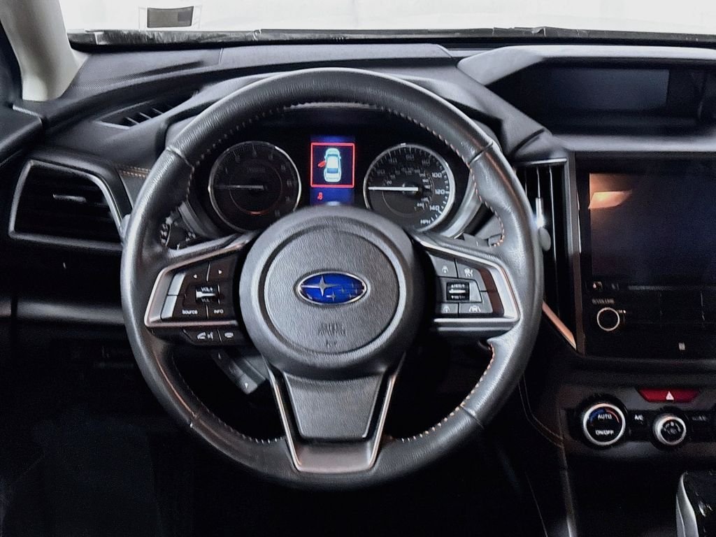 Used 2018 Crystal White Pearl Subaru 2.0i Limited image 13
