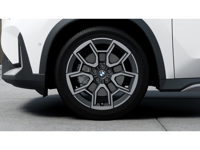 New 2027 Mineral White Metallic BMW  image 7
