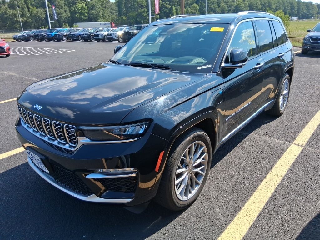 Used 2022 Black Jeep Summit 4xe image 2