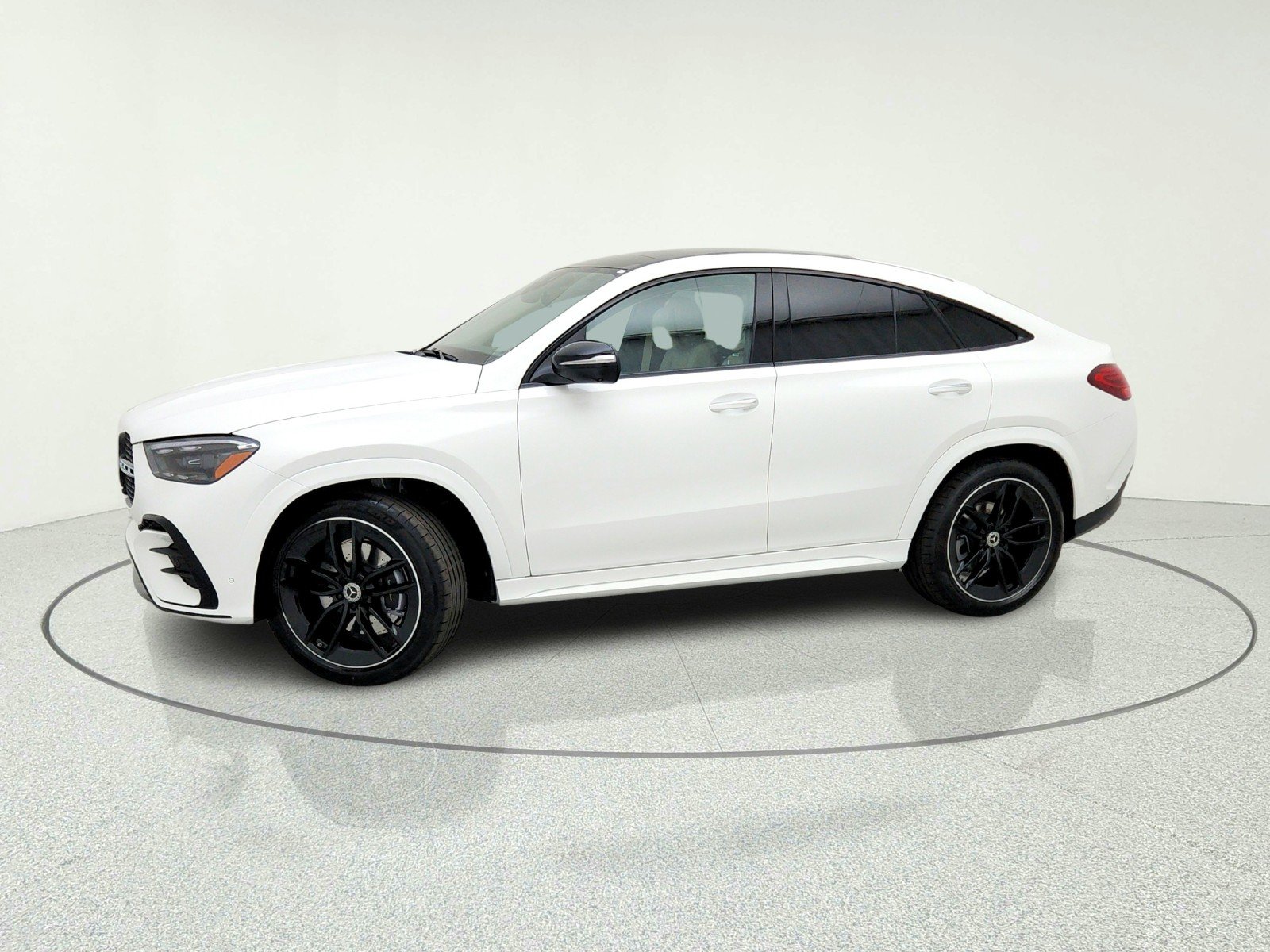 Certified Used 2026 Polar White Mercedes-Benz GLE 450 image 15