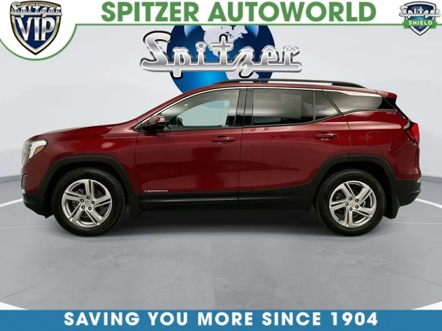 Used 2018 Red GMC SLE image 7