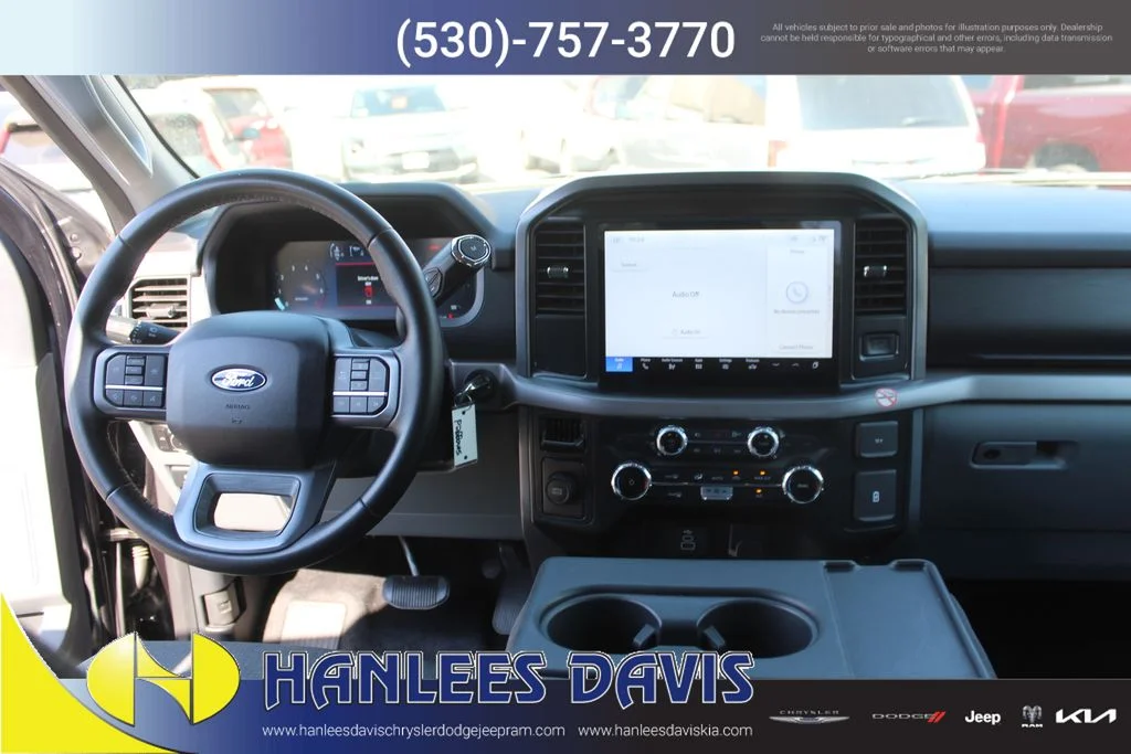 Used 2025 Black Ford XLT image 18